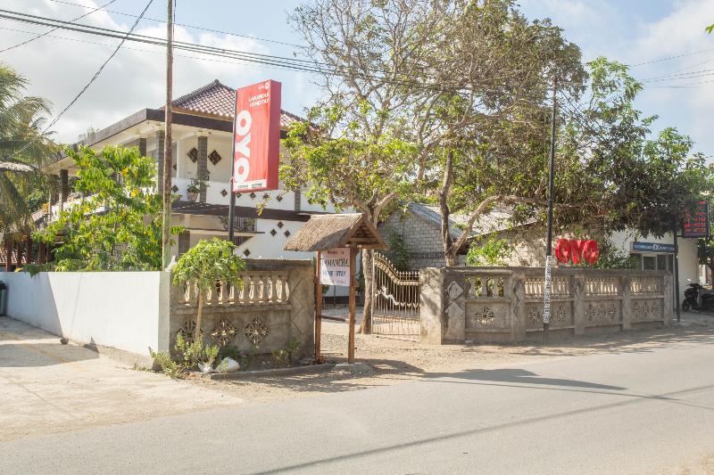 Oyo 1895 Lamancha Homestay Kuta  Dış mekan fotoğraf