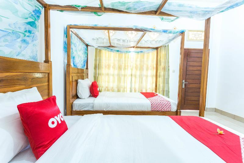 Oyo 1895 Lamancha Homestay Kuta  Dış mekan fotoğraf